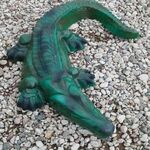 фото Крокодил садовая скульптура